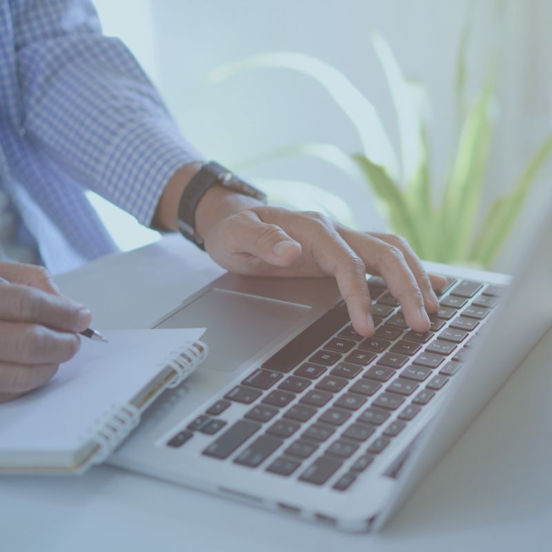 Cuota mensual de dirección financiera